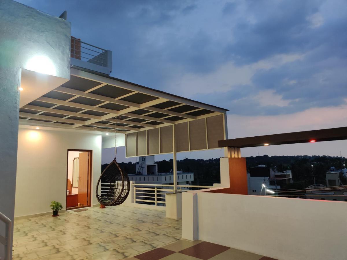 Skyhouse Homestay Mysore Bagian luar foto